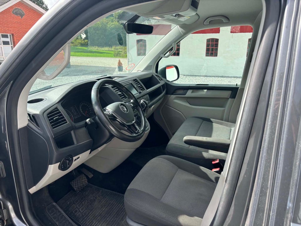 VW Transporter 2,0 TDi 204 Kassevogn DSG lang