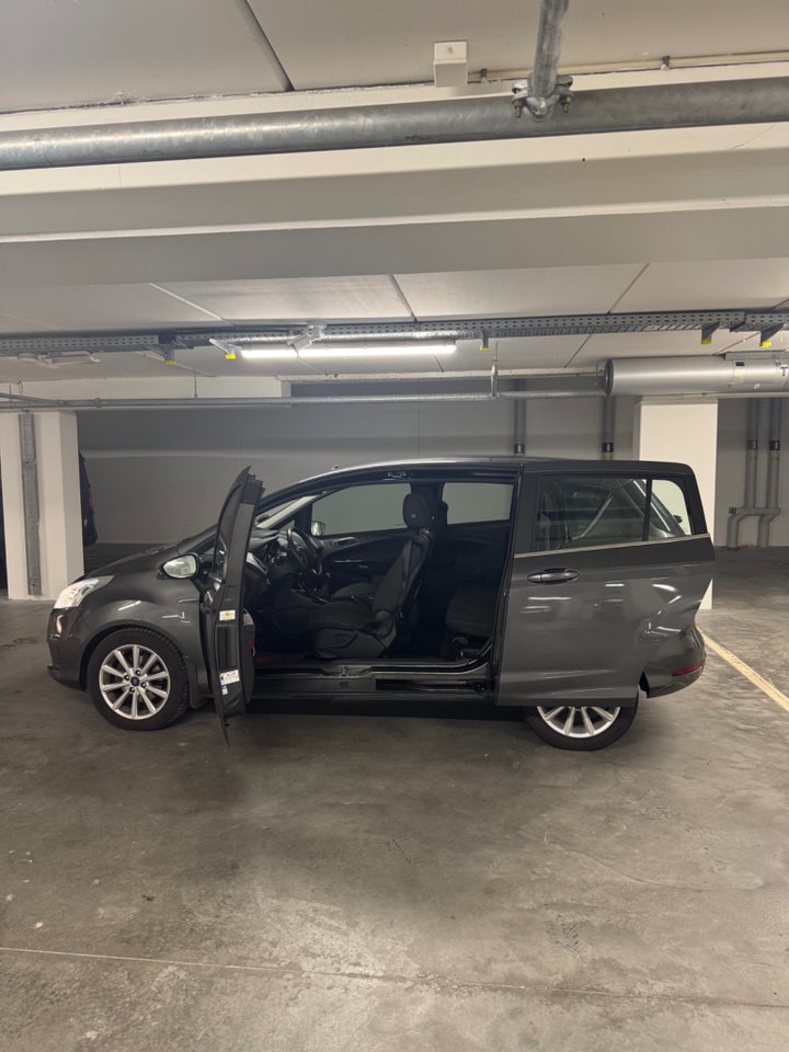 Ford B-MAX 1,0 SCTi 100 Titanium 5d