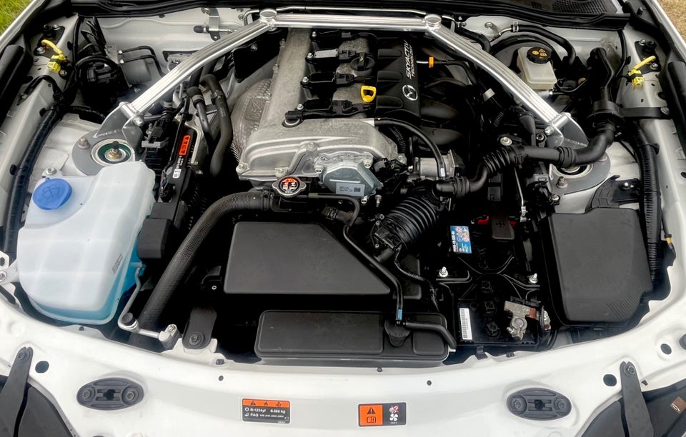 Mazda MX-5 2,0 SkyActiv-G 160 RF Sport 2d