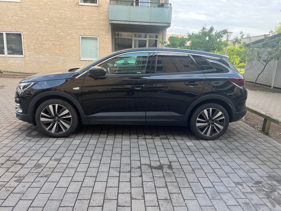 Opel Grandland X 1,2 T 130 Innovation 5d