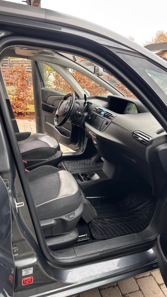 Citroën Grand C4 Picasso 1,6 THP 165 Exclusive EAT6 7prs 5d