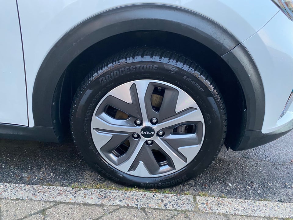 Kia e-Niro 64 Premium 5d