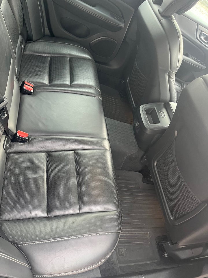 Volvo V60 CC 2,0 D4 190 aut. AWD 5d