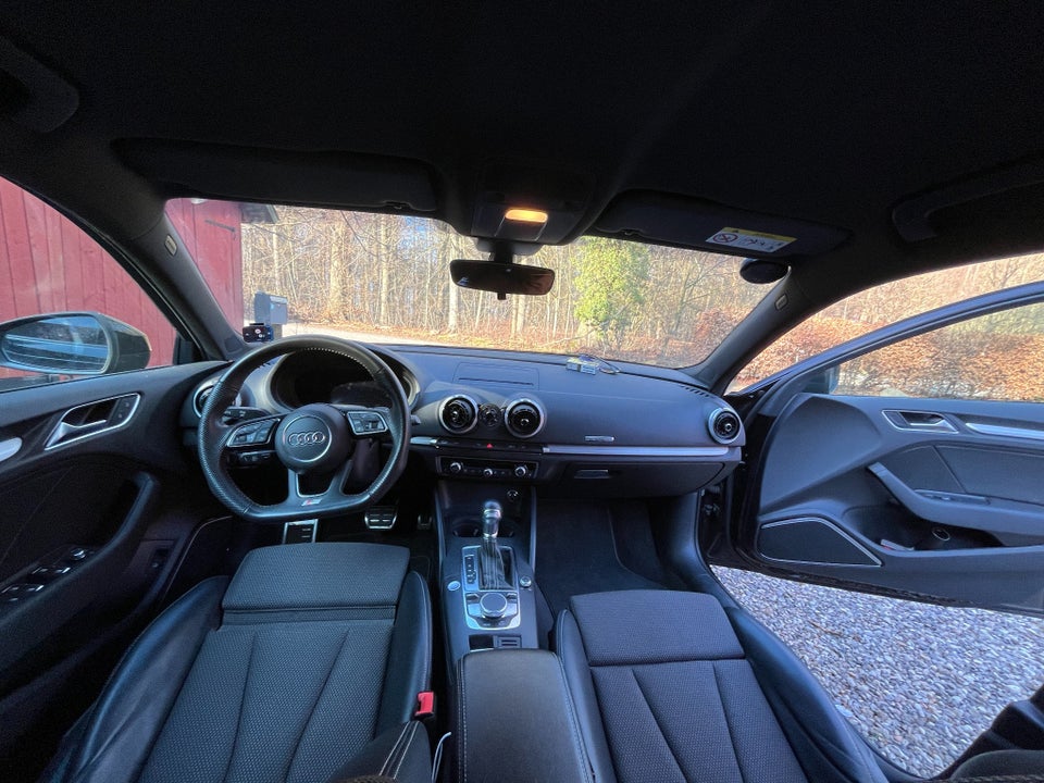 Audi A3 1,4 e-tron S-line Sportback S-tr. 5d