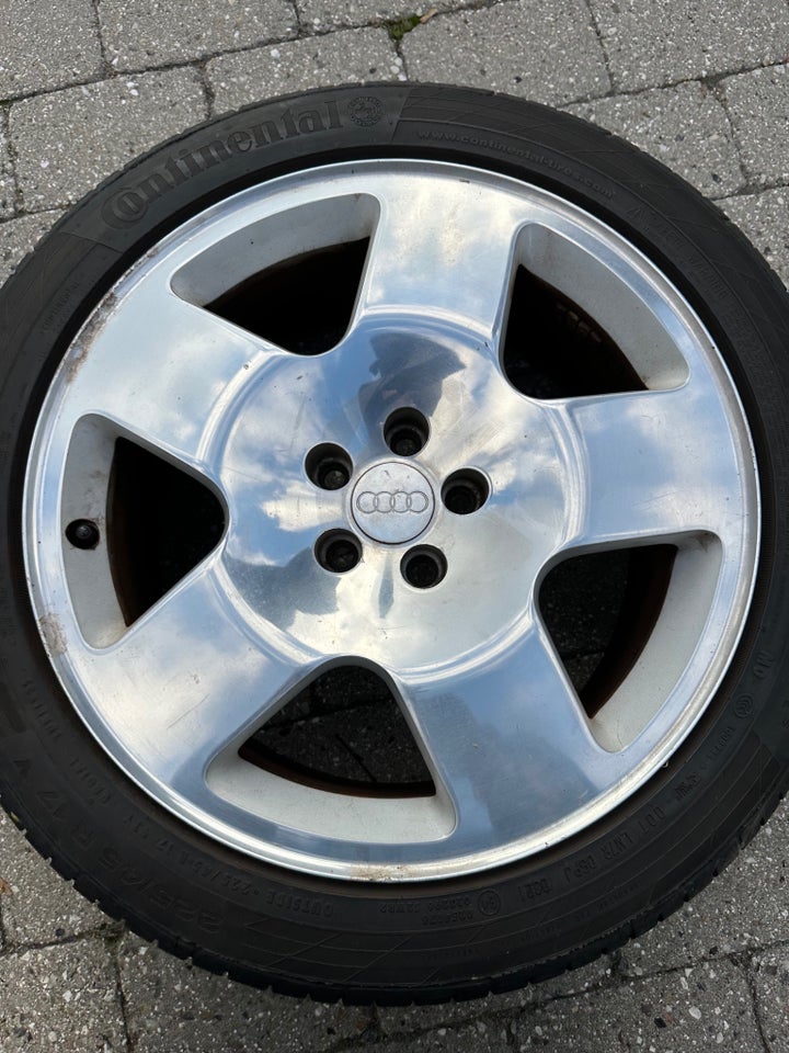 Audi TT 1,8 T 225 Coupé quattro 2d