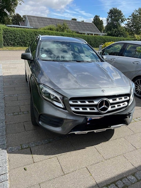 Mercedes GLA200 1,6 AMG Line aut. 5d
