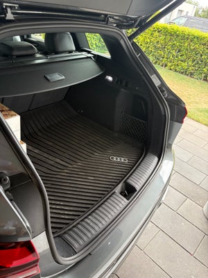 Audi Q6 e-tron  Progress plus performance 5d