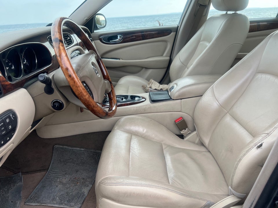 Jaguar XJR 4,2 aut. 4d