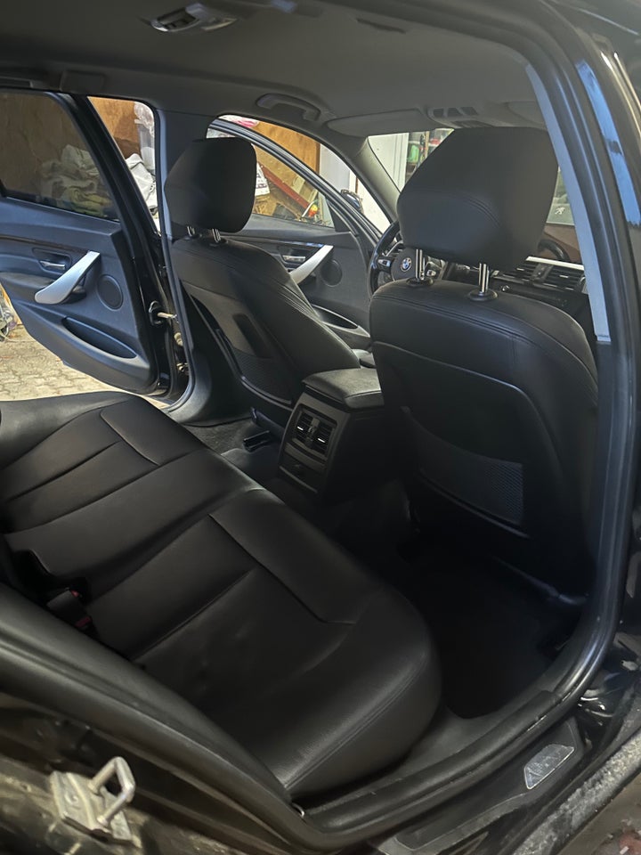 BMW 318d 2,0 Touring 5d