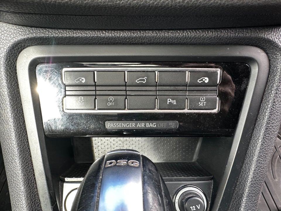 VW Sharan 2,0 TDi 140 Highline DSG BMT 7prs 5d