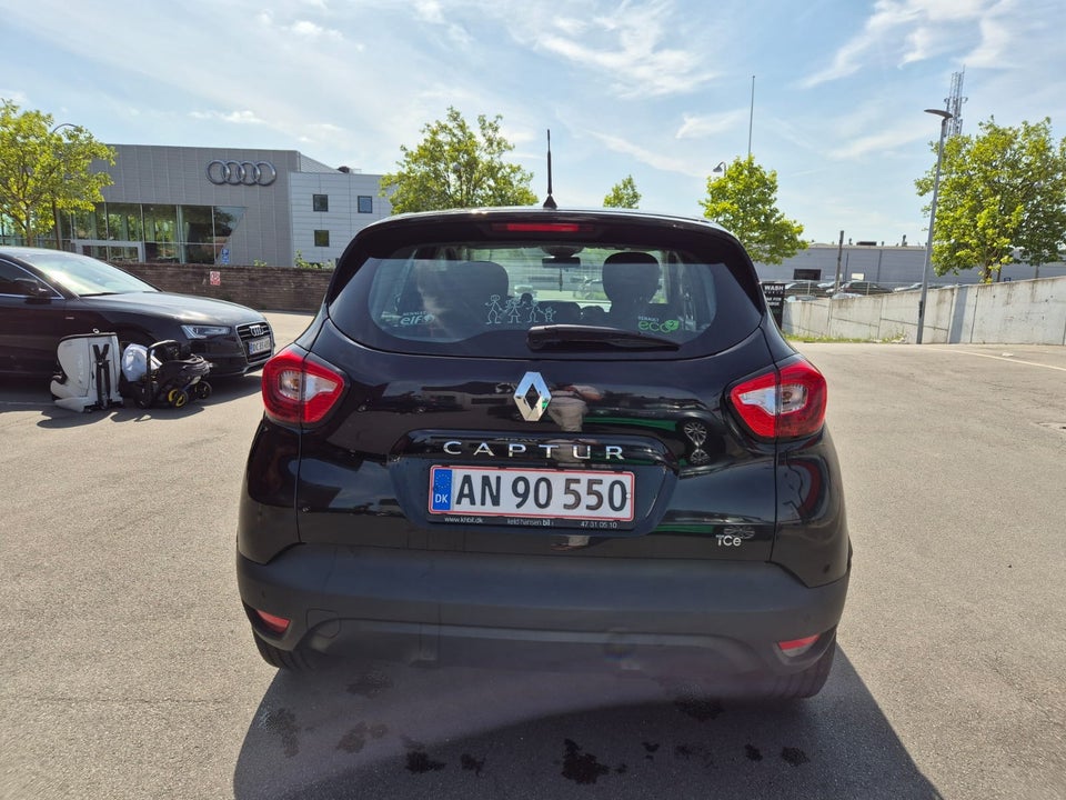 Renault Captur 0,9 TCe 90 Formula Edition 5d