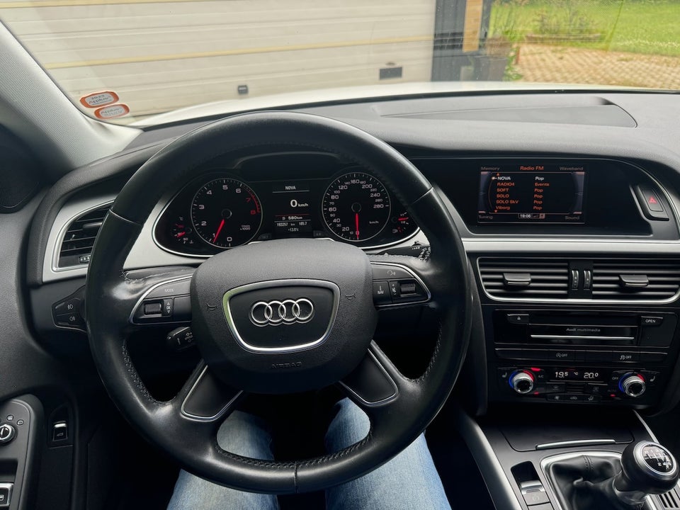 Audi A4 1,8 TFSi 120 S-line Avant 5d