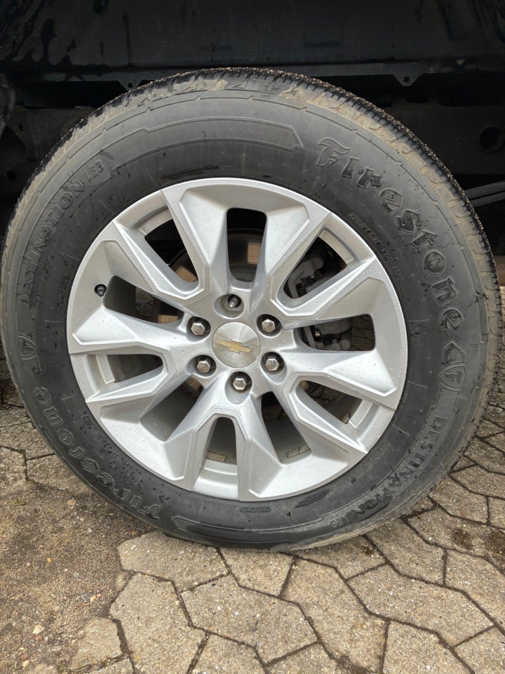 Chevrolet Silverado 1500 5,3 Crew Cab. High Country aut. 4WD 4d