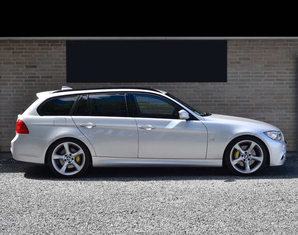 BMW 325i 3,0 Touring Steptr. 5d