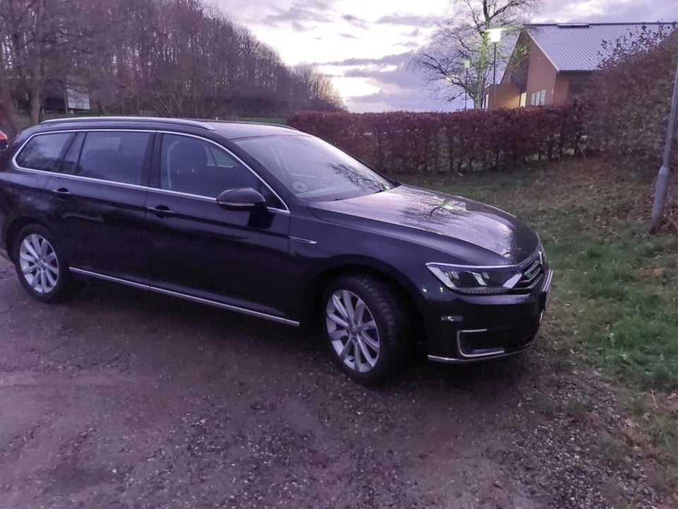 VW Passat 1,4 GTE Variant DSG 5d