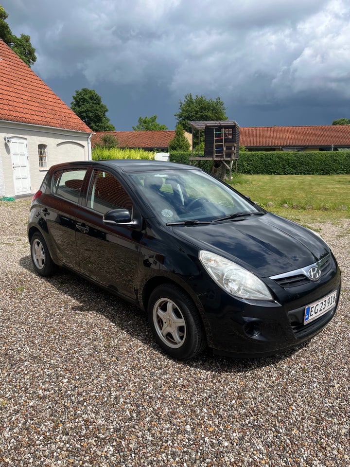 Hyundai i20 1,25 Comfort 5d