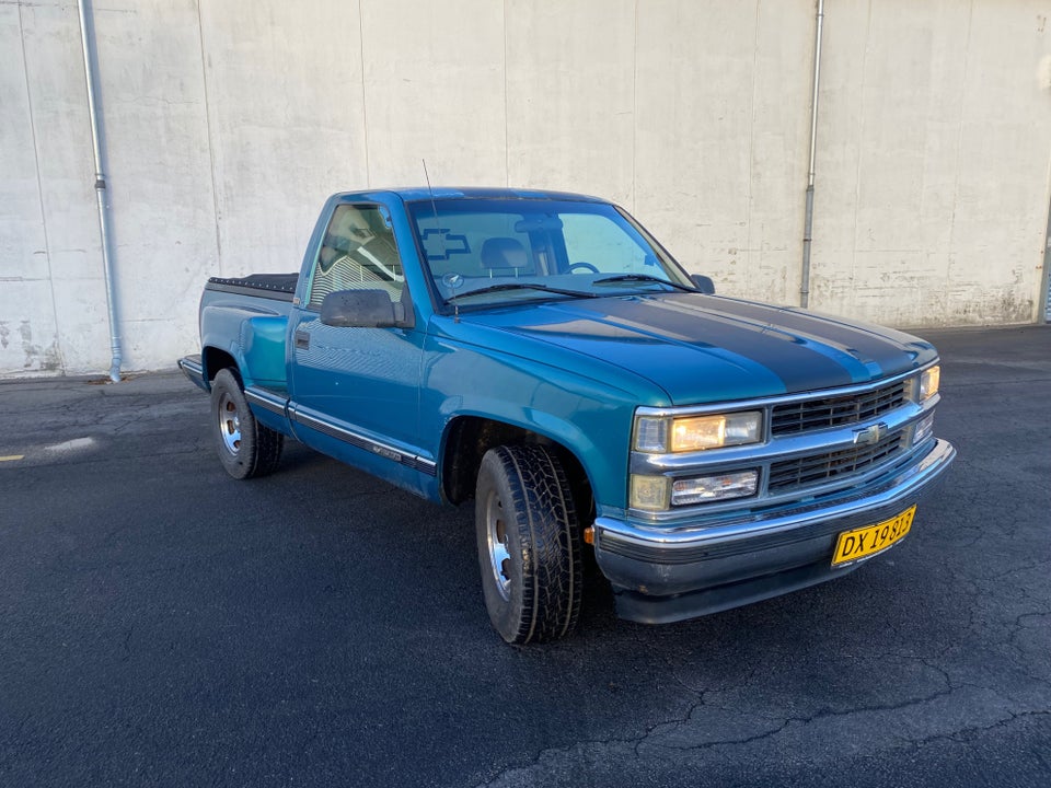 Chevrolet C1500 V8 Pick-up