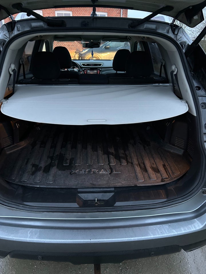 Nissan X-Trail 1,6 dCi 130 N-Connecta 7prs 5d