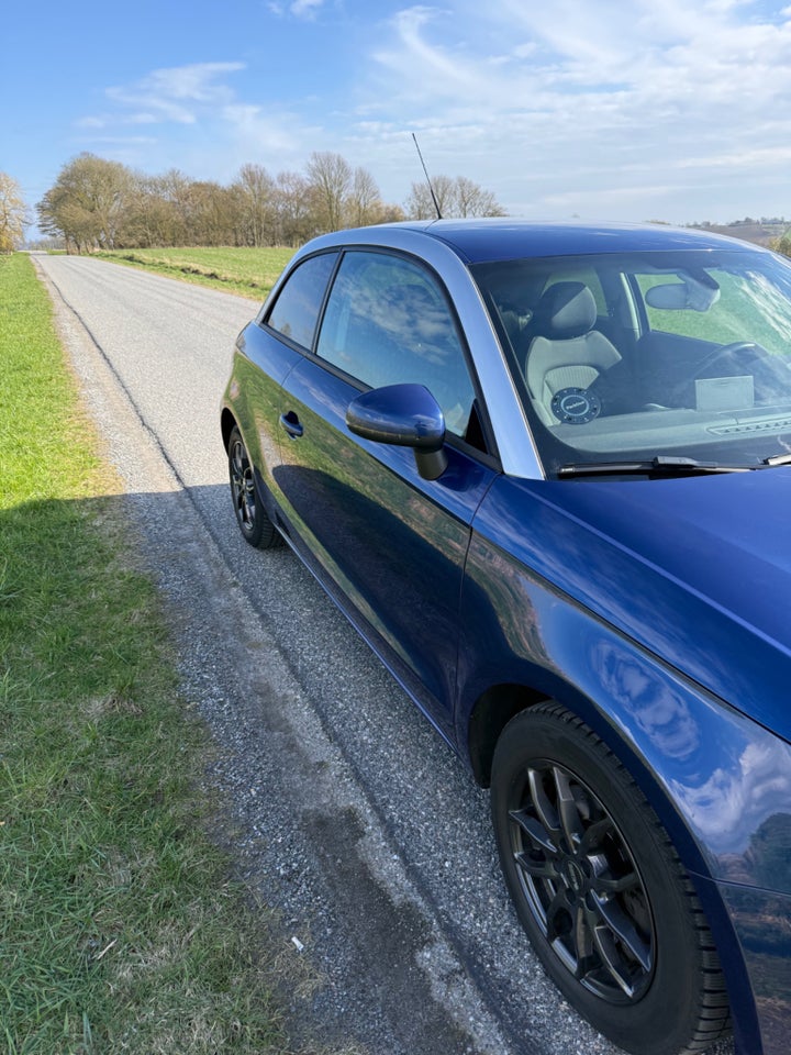 Audi A1 1,4 TFSi 122 Attraction 3d