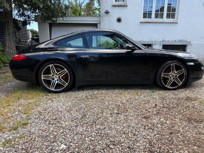 Porsche 911 Carrera 4S 3,8 Coupé Tiptr. 2d