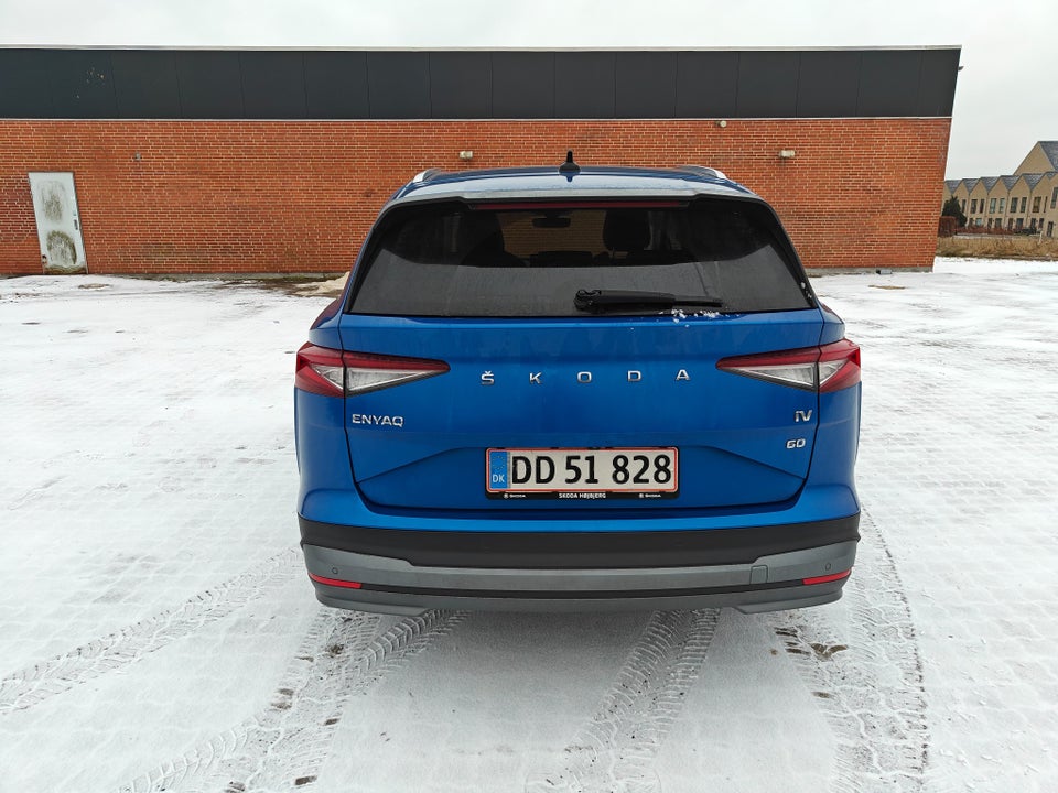Skoda Enyaq 60 iV Plus 5d