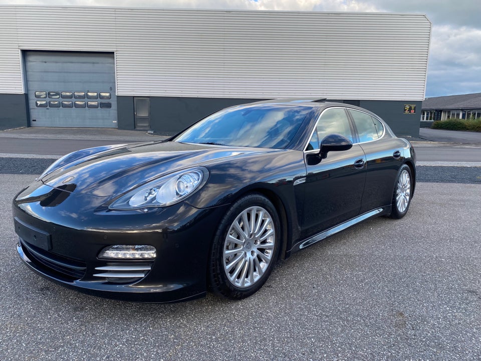 Porsche Panamera 4S 4,8 PDK 5d