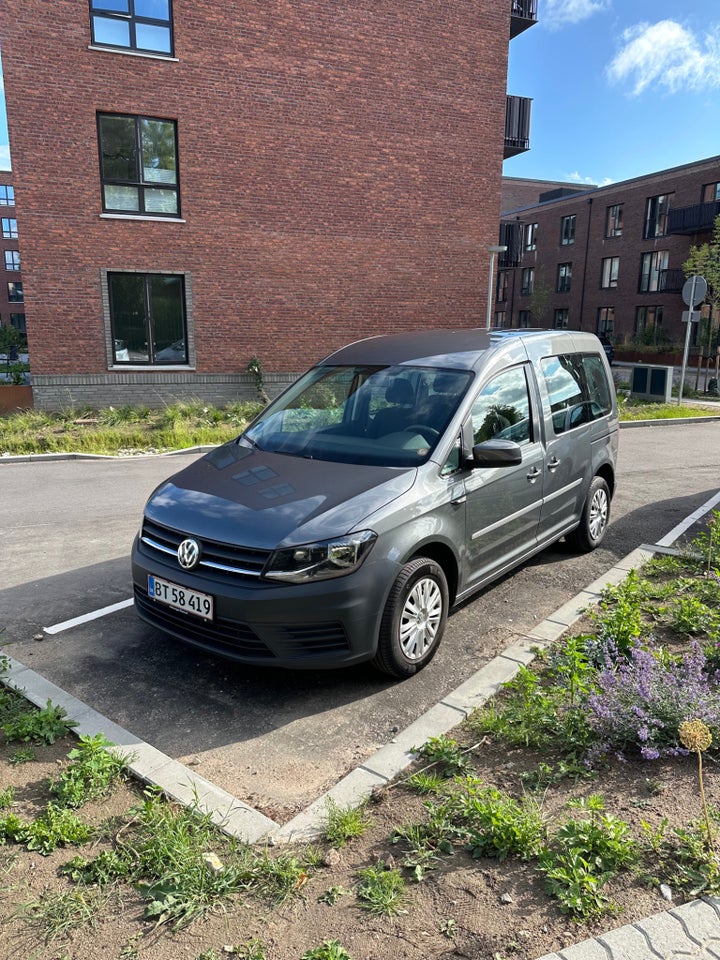 VW Caddy 1,2 TSi 84 Trendline 4d