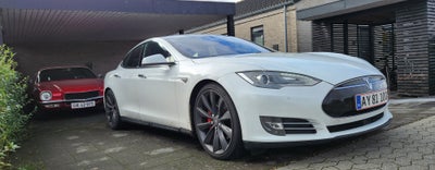Tesla Model S  P90D Ludicrous 5d