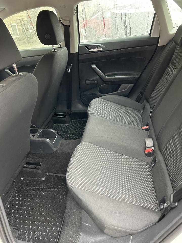 VW Polo 1,0 MPi 80 Trendline 5d