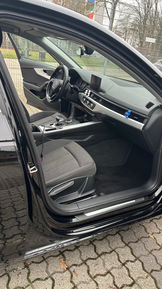 Audi A4 2,0 TFSi 190 4d