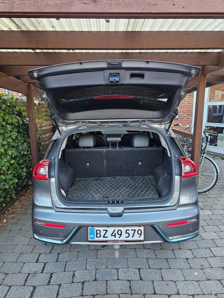 Kia Niro 1,6 PHEV Advance DCT 5d
