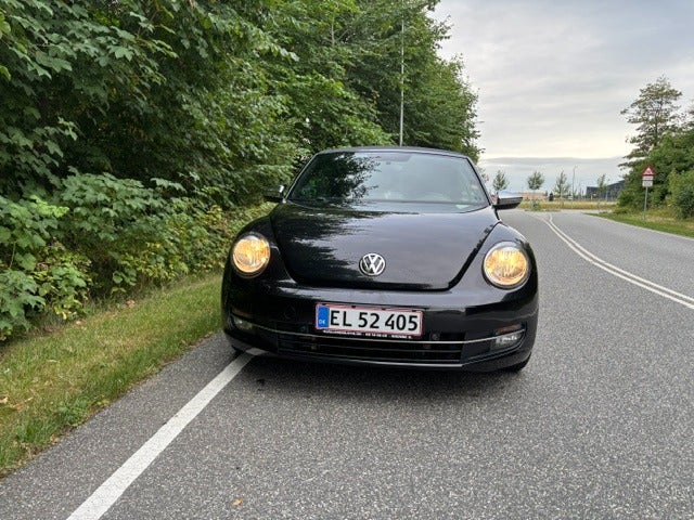 VW The Beetle 1,2 TSi 105 Design Cabriolet 2d