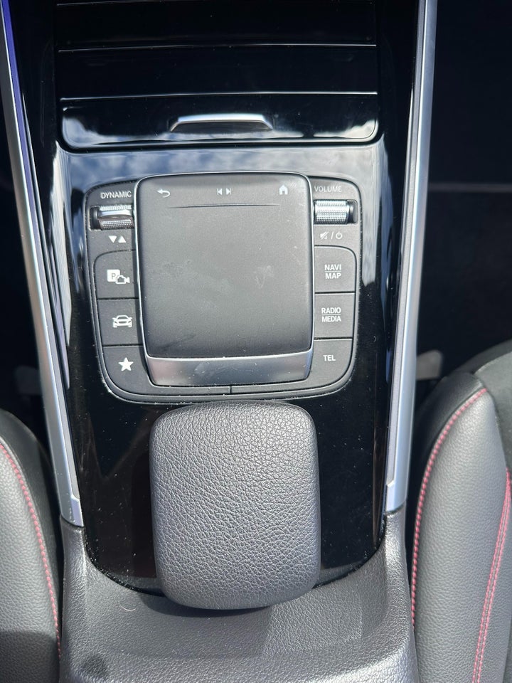 Mercedes EQB250 AMG Line 5d