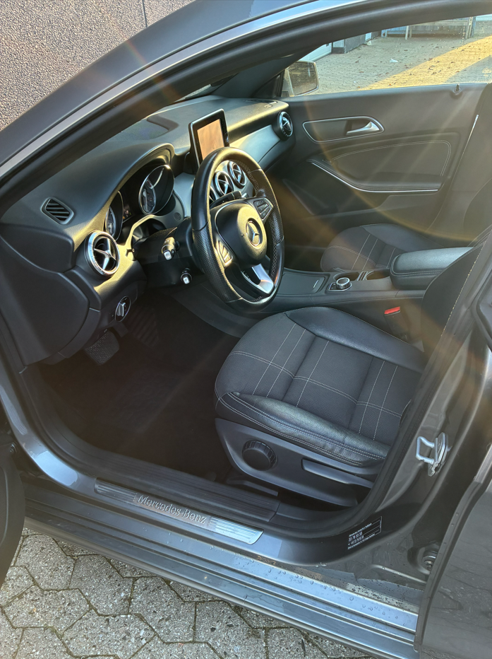 Mercedes CLA200 1,6 Urban Coupé aut. 4d