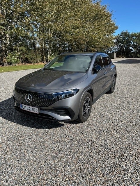 Mercedes EQA300 AMG Line 4Matic 5d