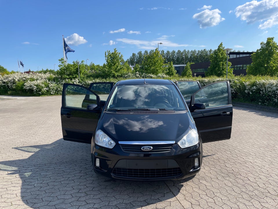 Ford C-MAX 1,6 Ambiente 5d
