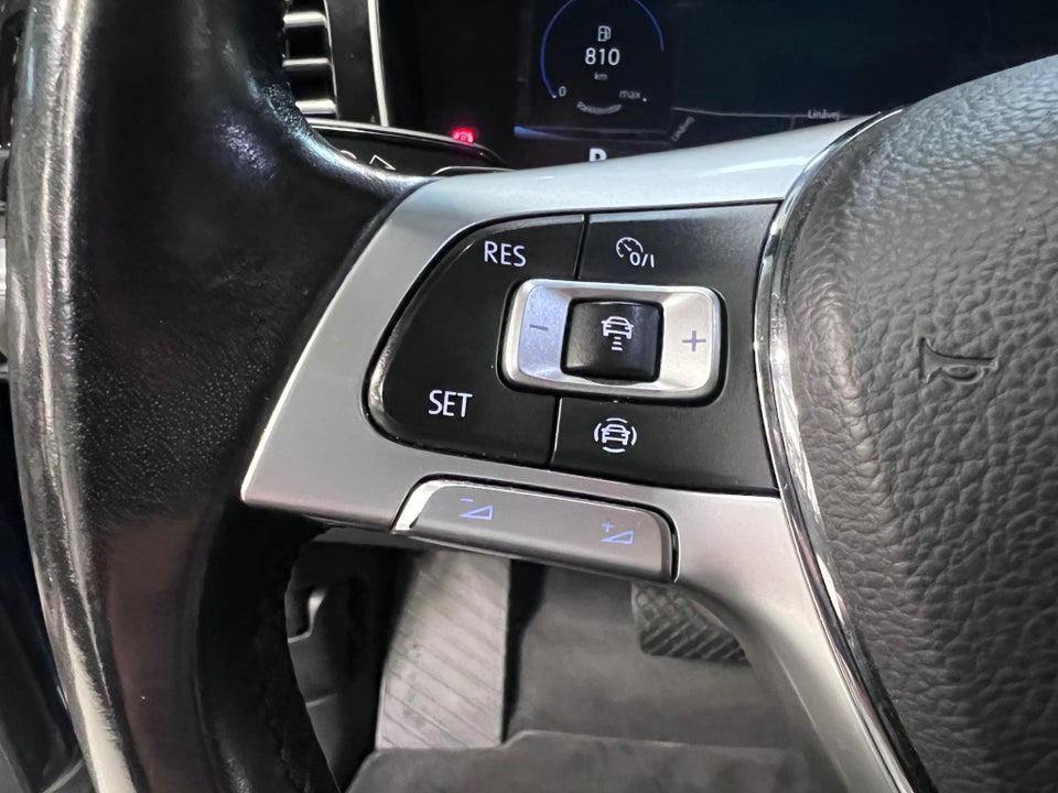 VW Touareg 3,0 TDi 286 aut. 4Motion 5d