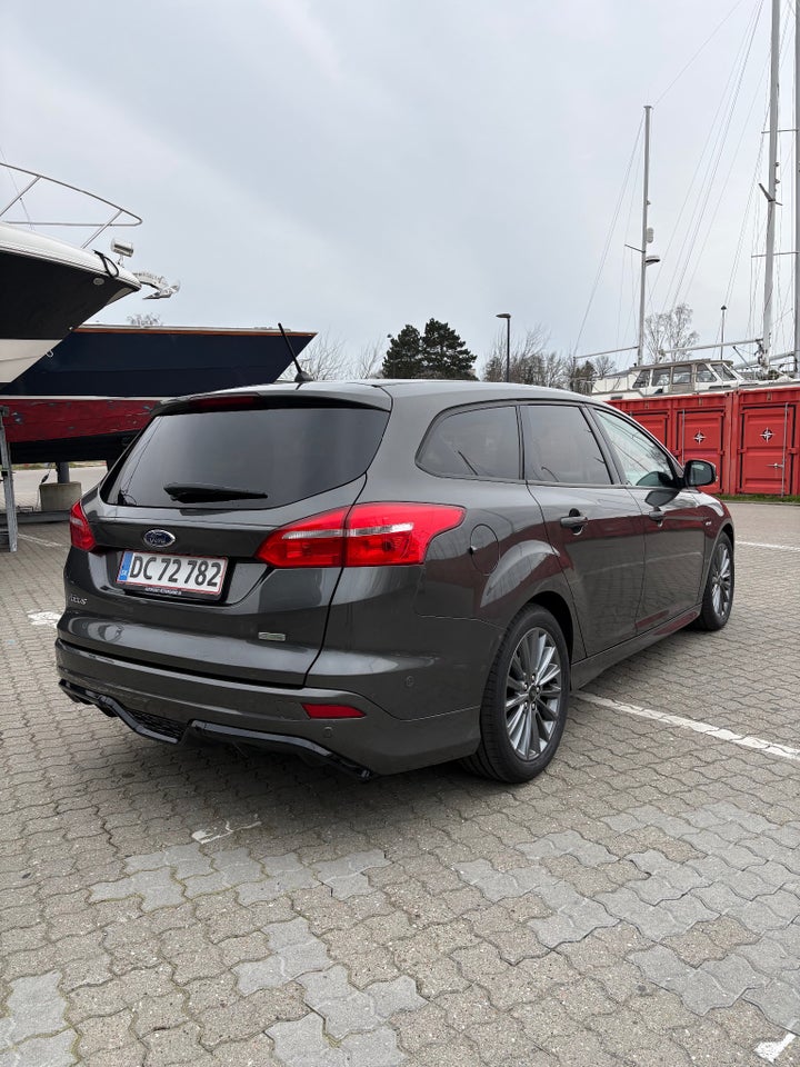 Ford Focus 1,0 SCTi 125 ST-Line stc. 5d