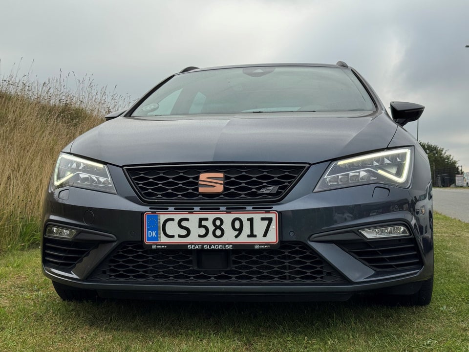 Seat Leon 2,0 TSi 300 Cupra ST DSG 4Drive 5d
