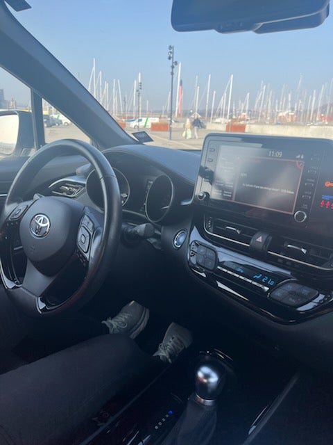 Toyota C-HR 1,8 Hybrid C-LUB Smart CVT 5d