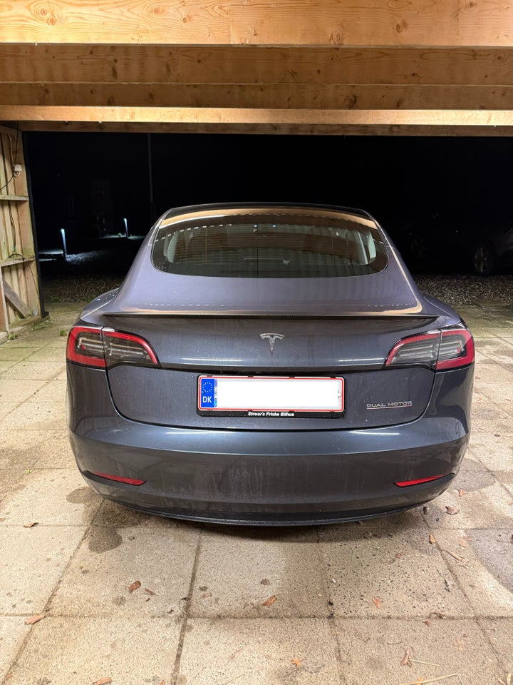 Tesla Model 3 Performance AWD 4d