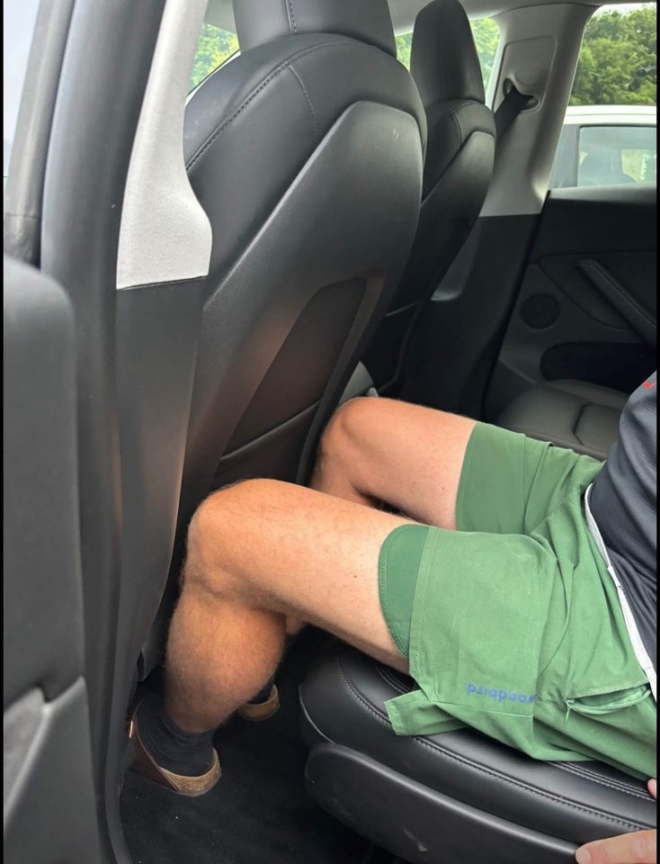 Tesla Model Y Long Range AWD 7prs 5d