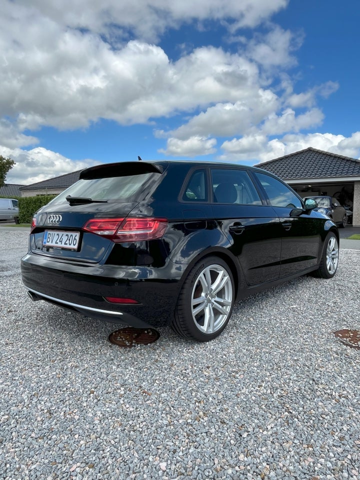 Audi A3 2,0 TDi 150 Sport Sportback 5d