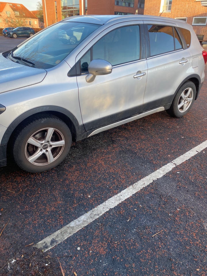 Suzuki S-Cross 1,0 Boosterjet Active 5d