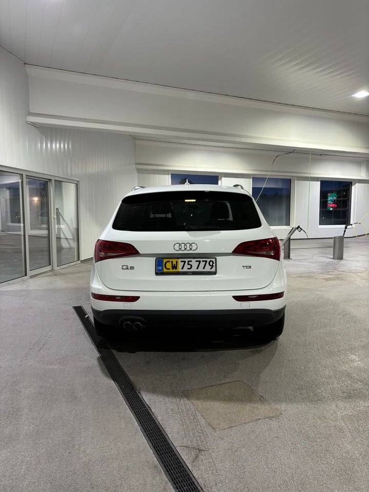 Audi Q5 2,0 TDi 143 Van 5d