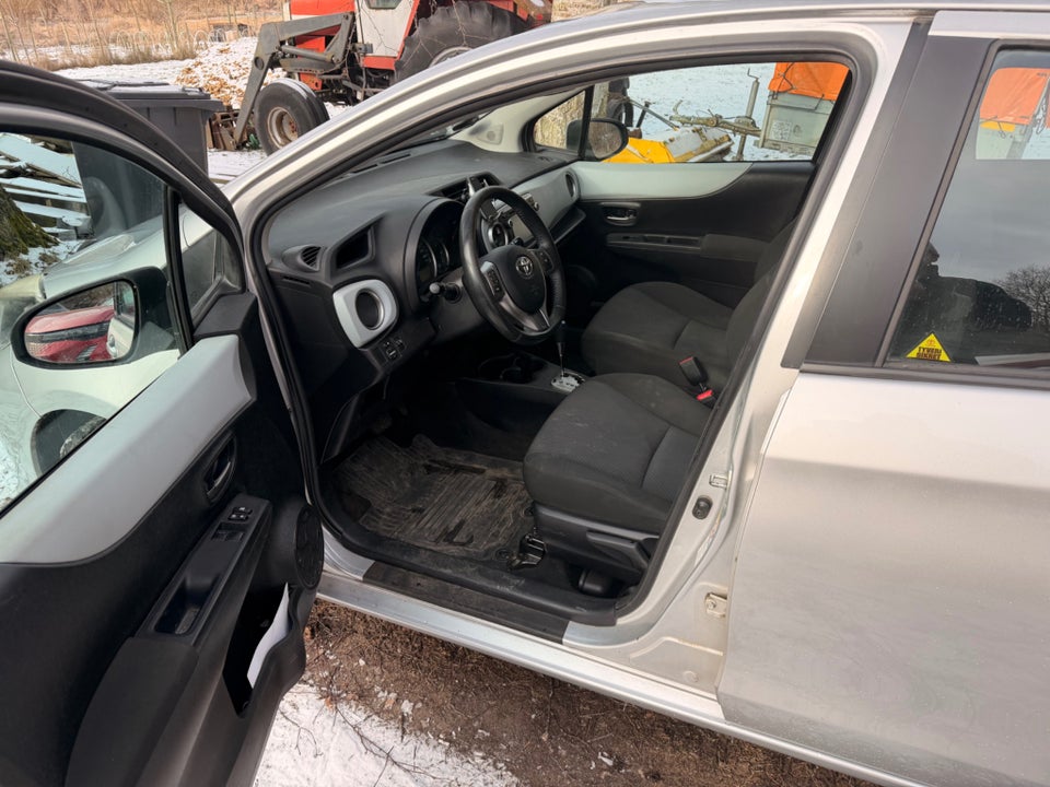 Toyota Yaris 1,5 Hybrid H2 Touch CVT 5d