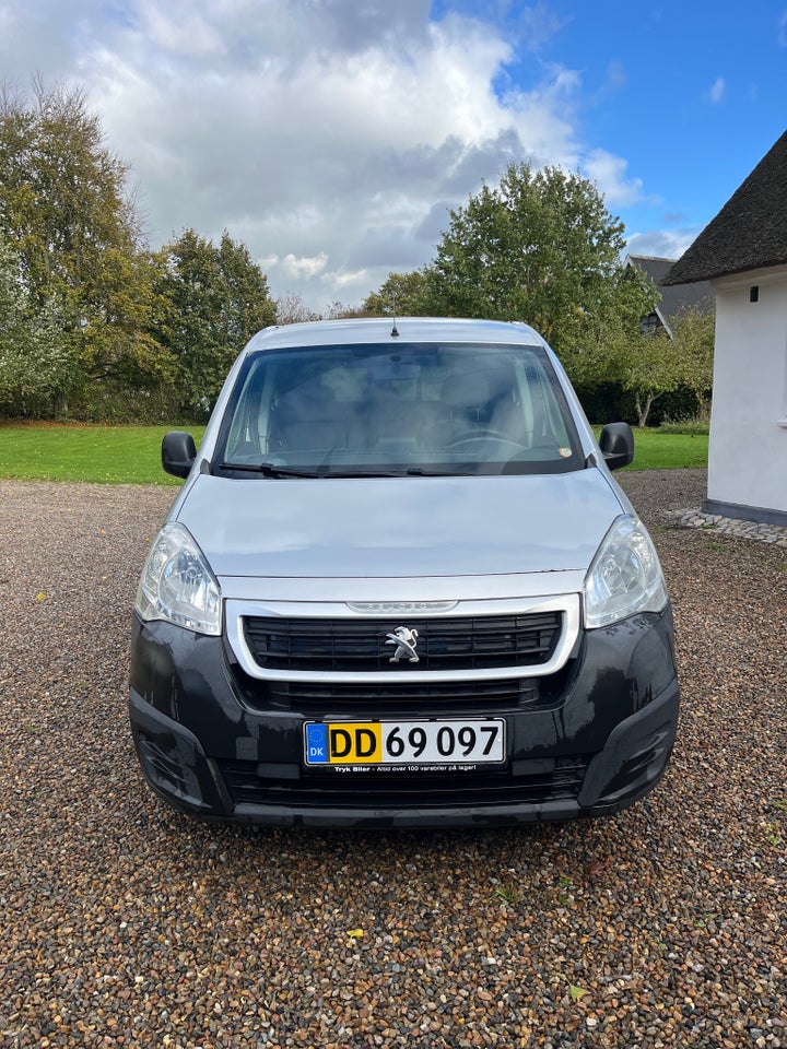 Peugeot Partner 1,6 BlueHDi 100 L1 Flex Van 5d