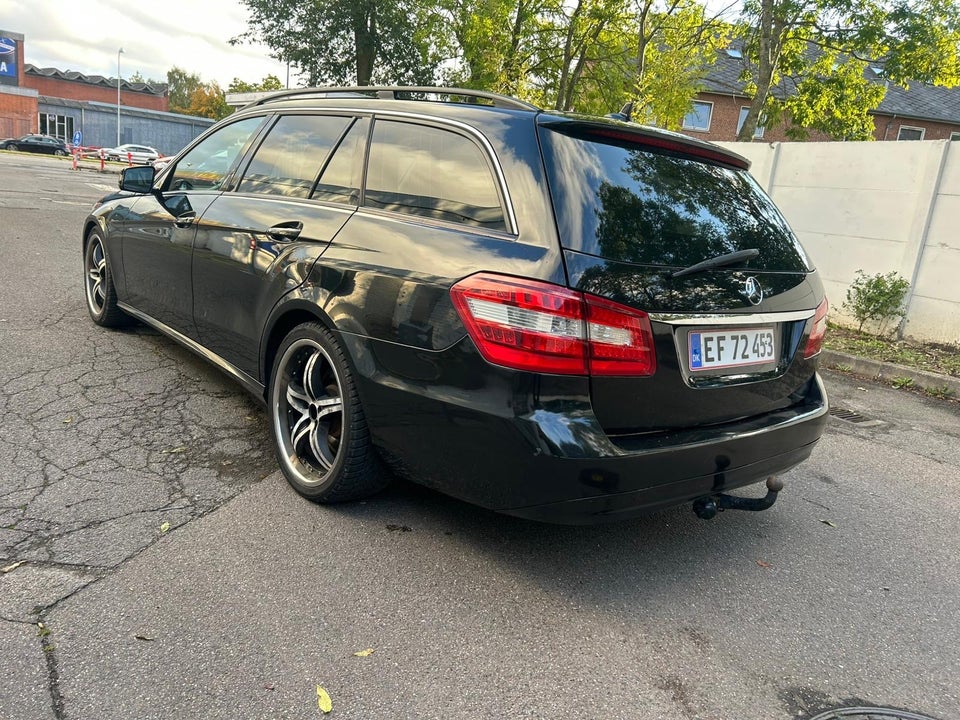 Mercedes E200 2,2 CDi stc. aut. BE 5d