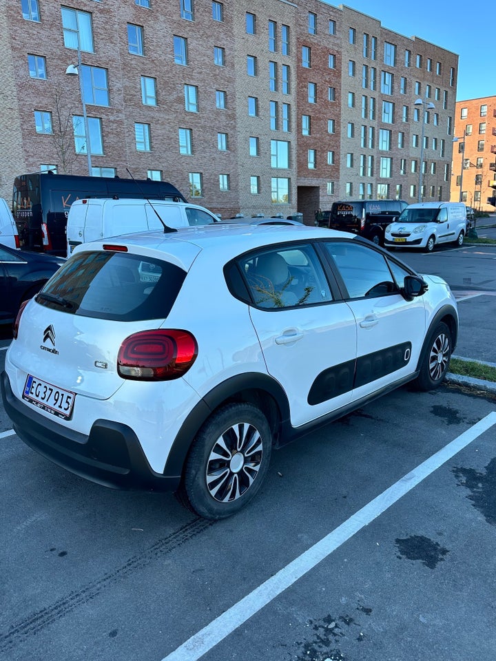 Citroën C3 1,2 PureTech 110 Shine 5d