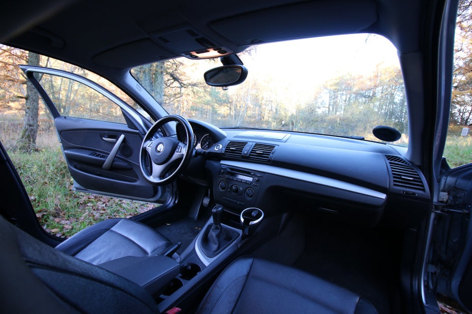 BMW 118i 2,0 Advantage 5d